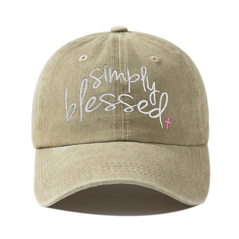 قبعة بيسبول واسعة الحافة معظّمة ومغسولة ومطرزة بحروف إنجليزية من Simply Blessed