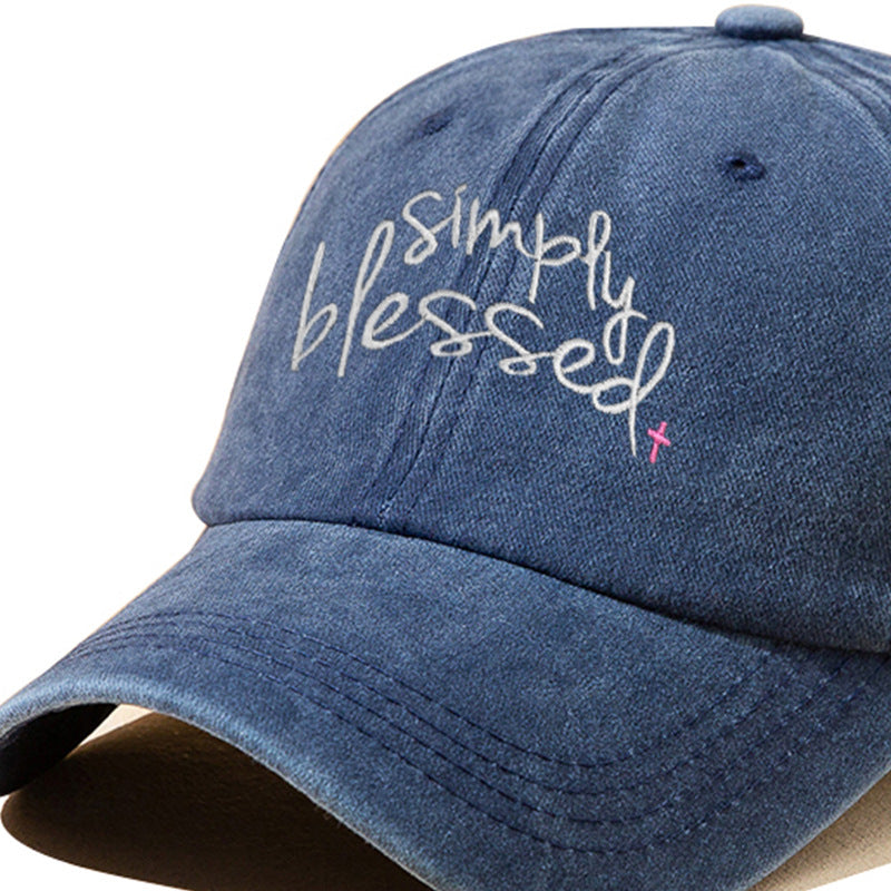 قبعة بيسبول واسعة الحافة معظّمة ومغسولة ومطرزة بحروف إنجليزية من Simply Blessed