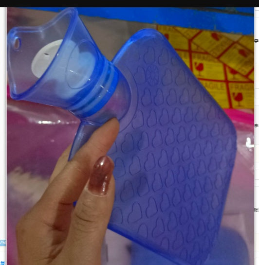 زجاجة ماء ساخن من المطاط السيليكوني مملوءة بالماء زجاجة ماء ساخن بلاستيكية من PVC